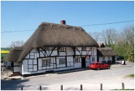 The Red Lion - Hampshire's oldest inn